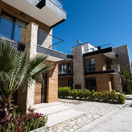 Dream Villa Golem (Tirana)